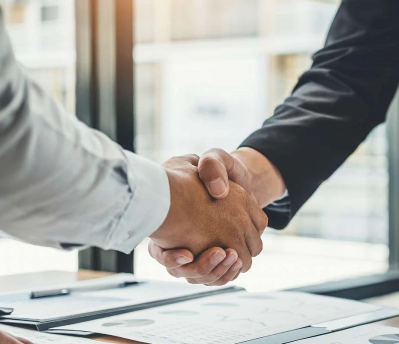 Nudim usluge pravnog istraživanja i pisanja ugovora